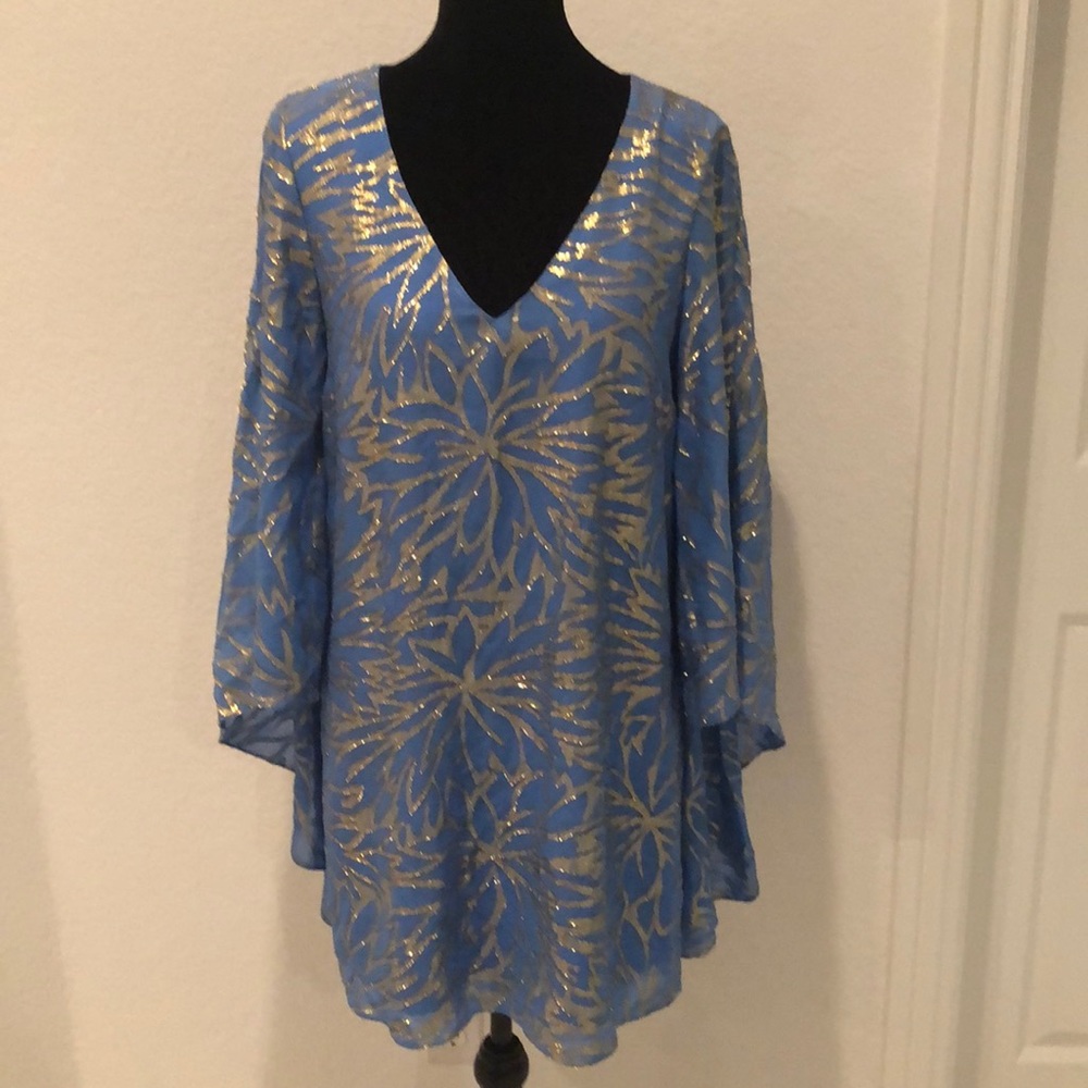 NWOT Lilly Pulitzer blue and gold tunic